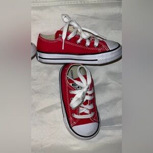 Red toddler Converse size 6.
